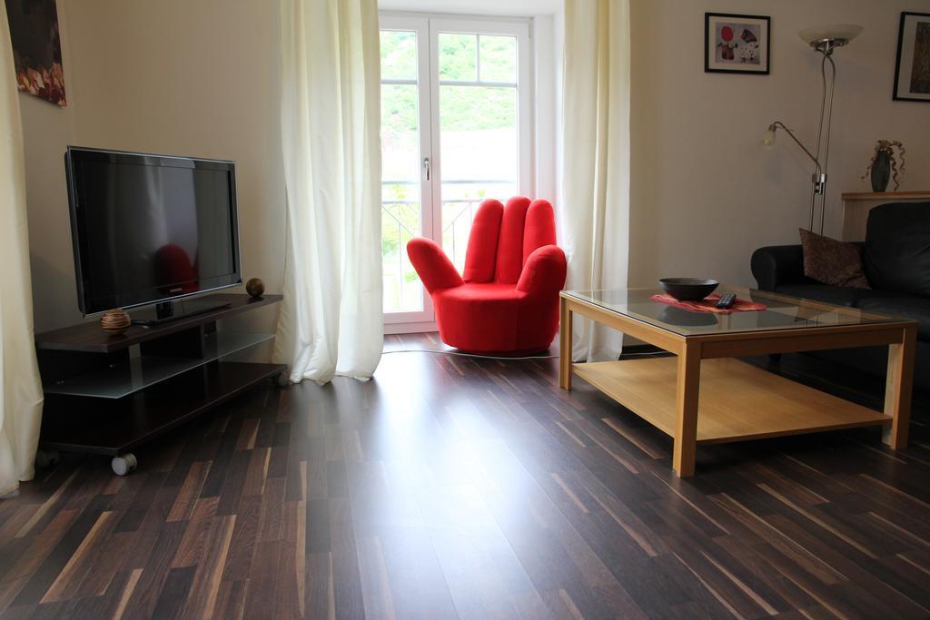 Cafe Klering Apartment Briedern Luaran gambar