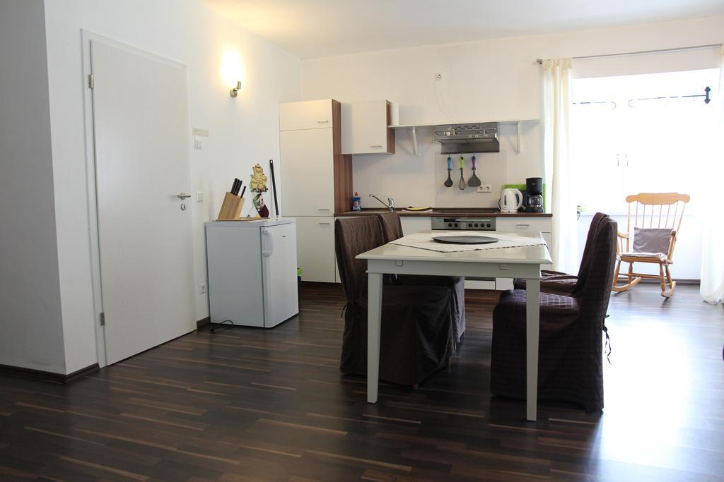 Cafe Klering Apartment Briedern Luaran gambar