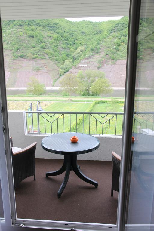 Cafe Klering Apartment Briedern Luaran gambar