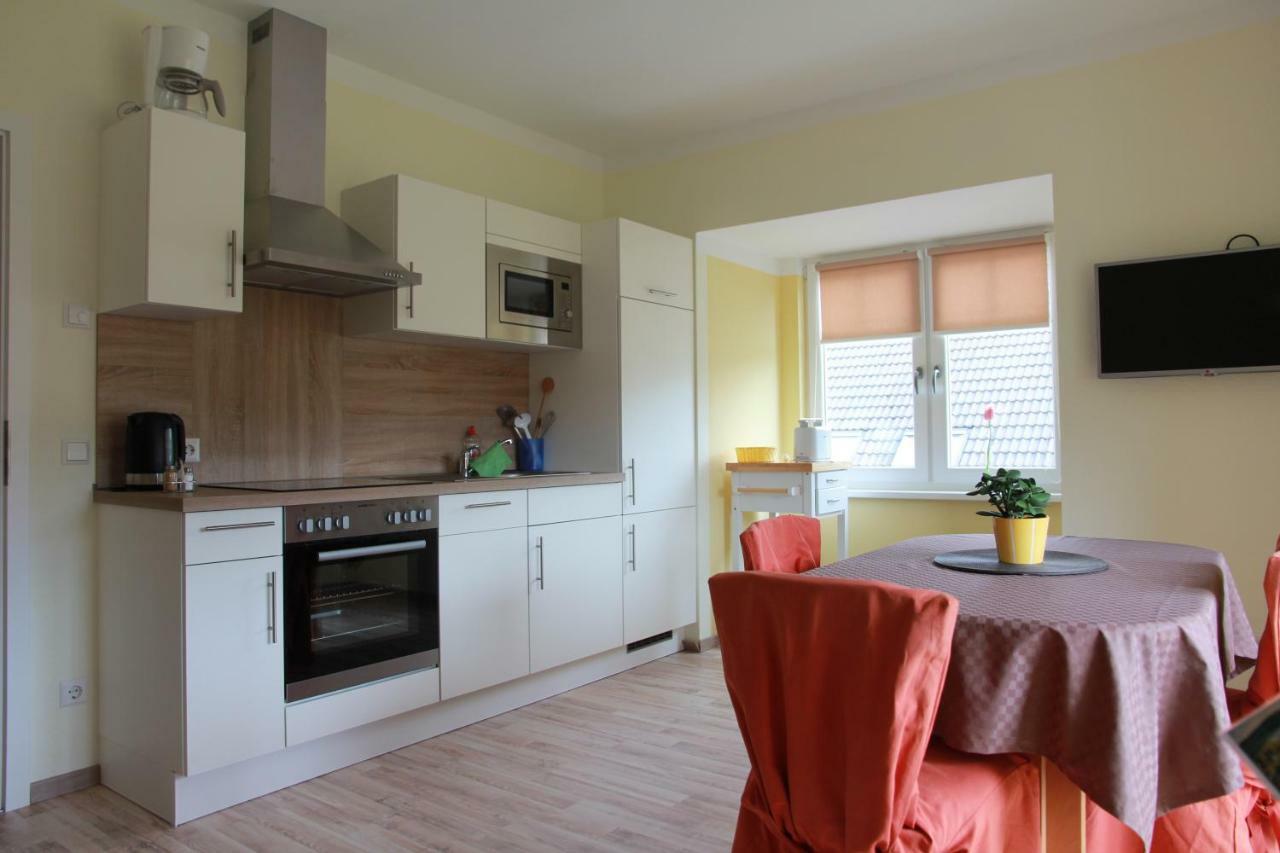 Cafe Klering Apartment Briedern Luaran gambar